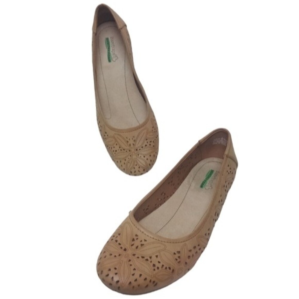 Baretraps Mariah Comfort Flats Slip on
